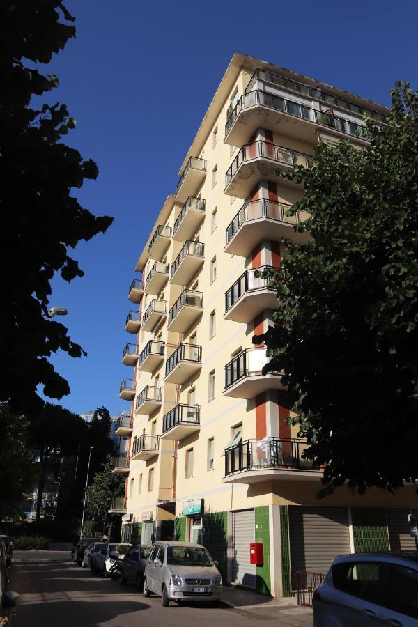Ferienwohnung Cimarosa 5 Follonica Exterior foto